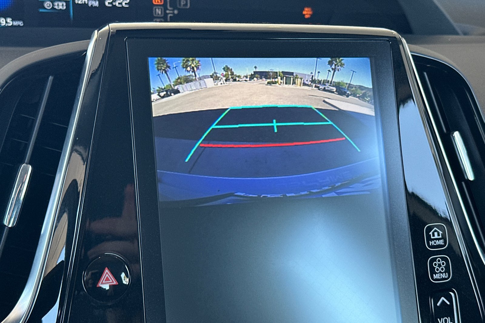 Used 2021 Toyota Prius Prime XLE w/ Carpet Mat Package (TMS) FWD image 19