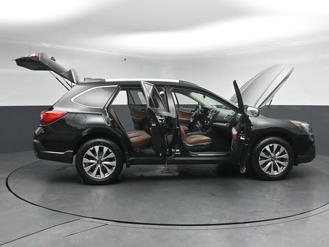 Used 2019 Subaru Outback 2.5i Touring w/ Popular Package #3A AWD/4WD image 61
