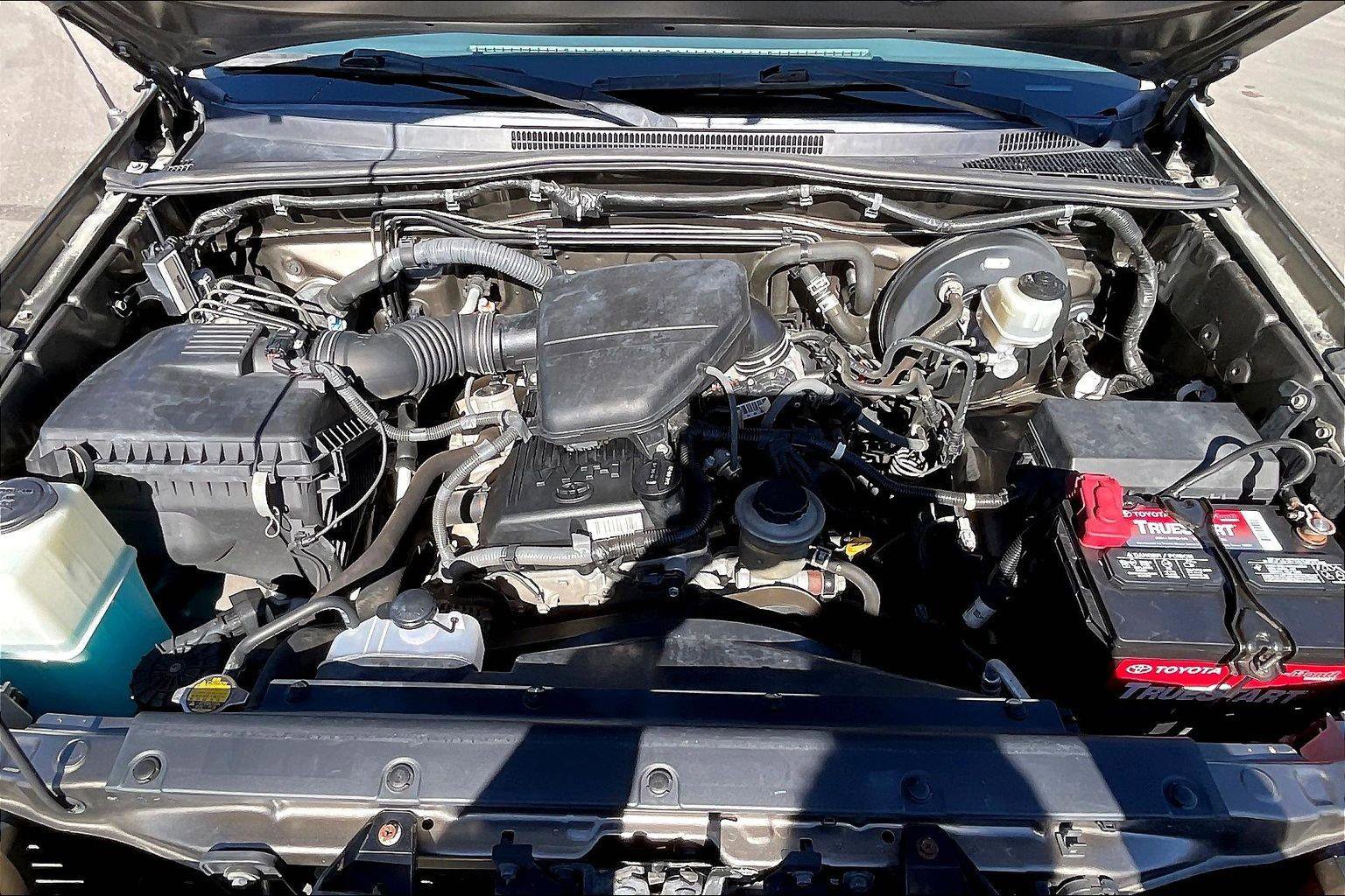 Used 2012 Toyota Tacoma 2WD Regular Cab image 10