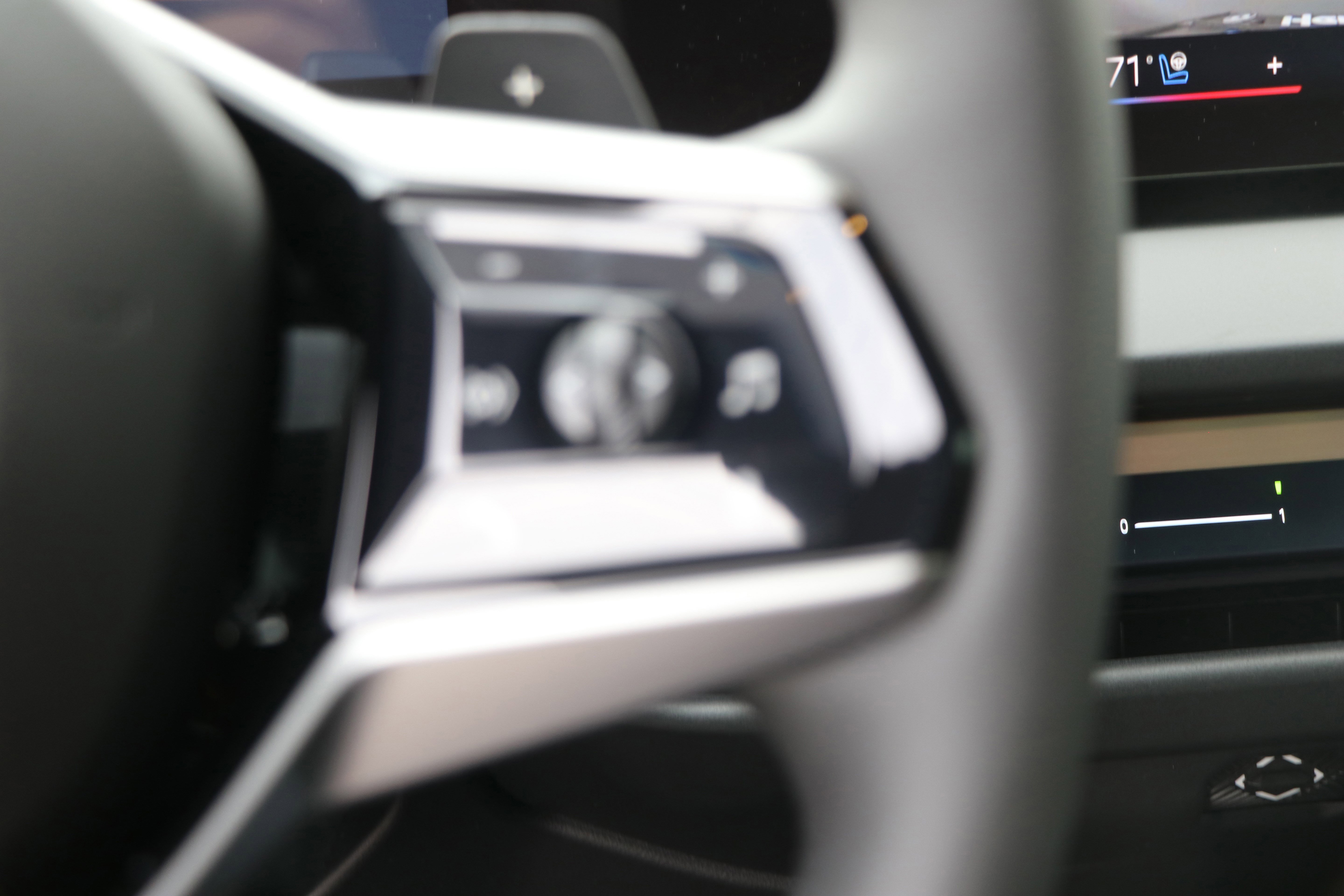 Used 2026 BMW X3 xDrive30 w/ Premium Package image 19