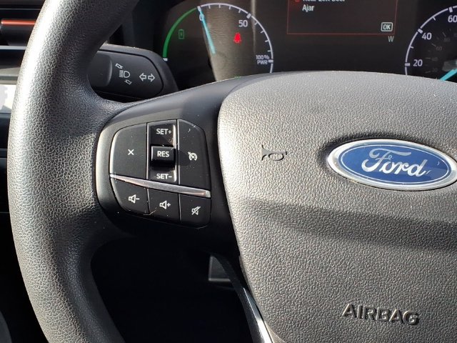 Used 2024 Ford Maverick XLT FWD image 11