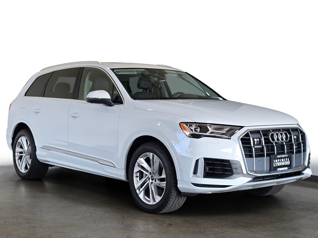 Used 2021 Audi Q7 3.0T Premium Plus w/ Executive Package AWD/4WD image 3