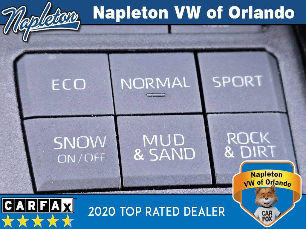 Used 2019 Toyota RAV4 LE image 20