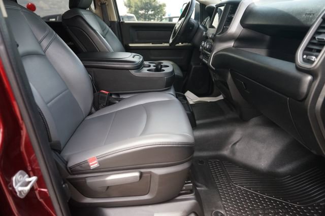 Used 2020 RAM 2500 Tradesman w/ Chrome Appearance Group AWD/4WD image 18