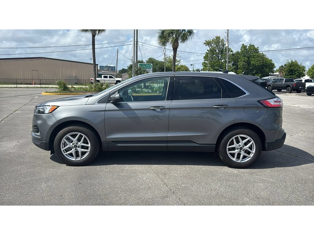 Used 2024 Ford Edge SEL AWD/4WD image 3