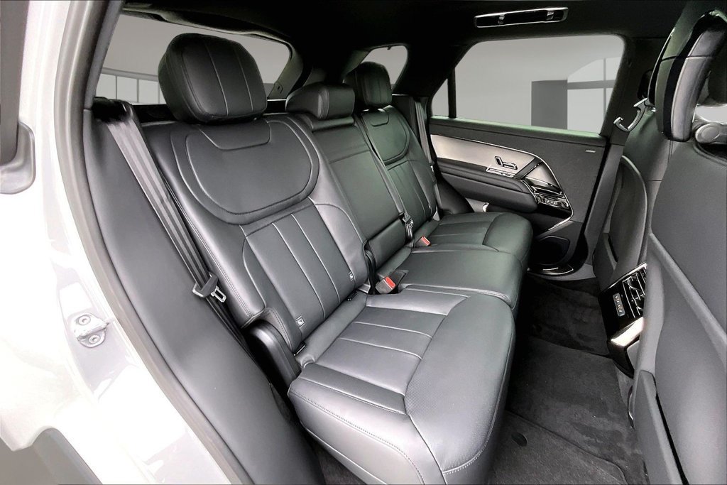 New 2026 Land Rover Range Rover Sport SE AWD/4WD image 10