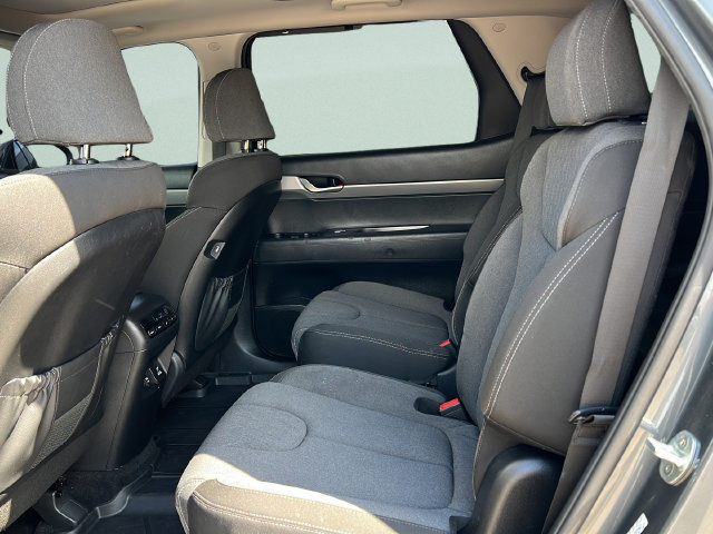Used 2022 Hyundai Palisade SEL w/ Convenience Package FWD image 13