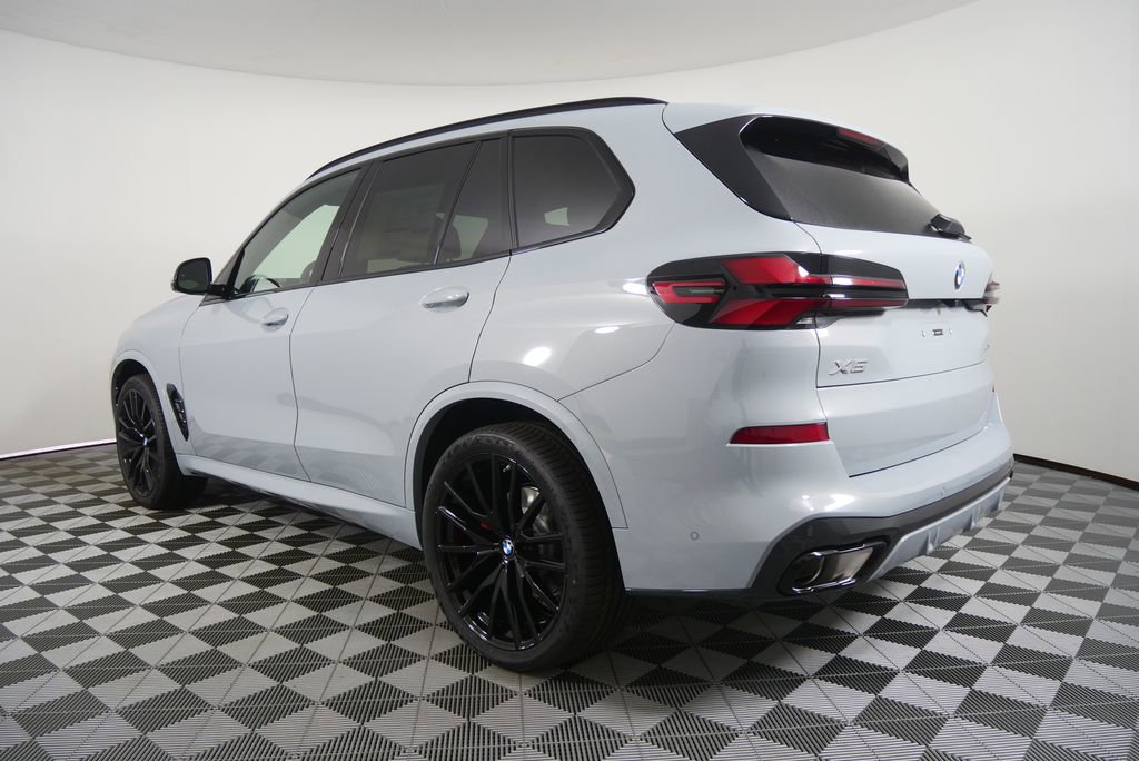 New 2026 BMW X5 sDrive40i RWD image 5
