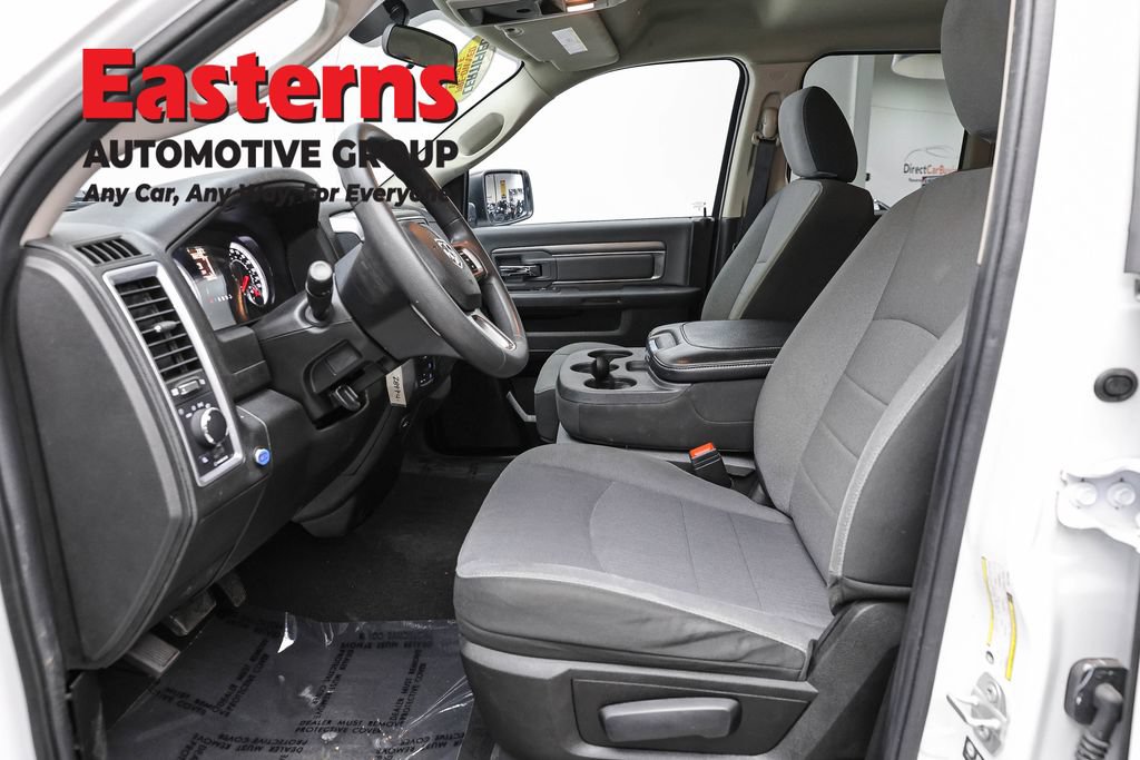 Used 2024 RAM 1500 Classic SLT AWD/4WD image 13