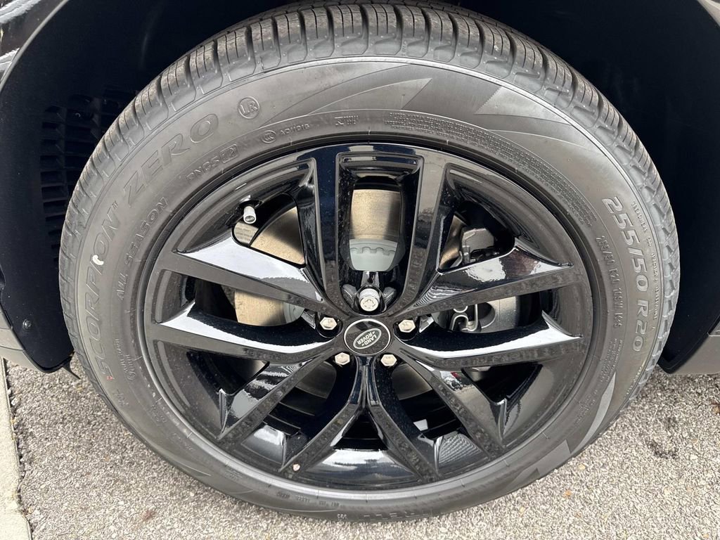 New 2026 Land Rover Range Rover Velar S AWD/4WD image 11