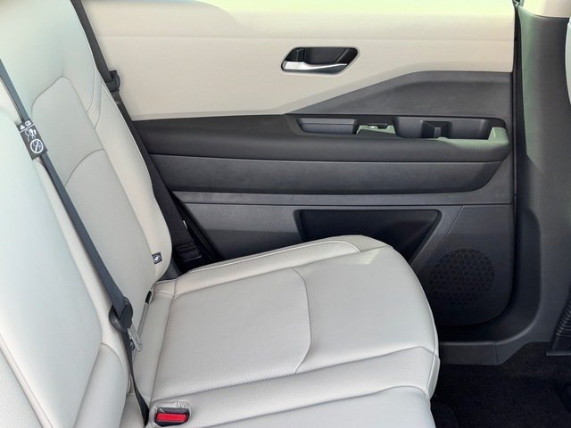 New 2026 Nissan Pathfinder SL AWD/4WD image 12