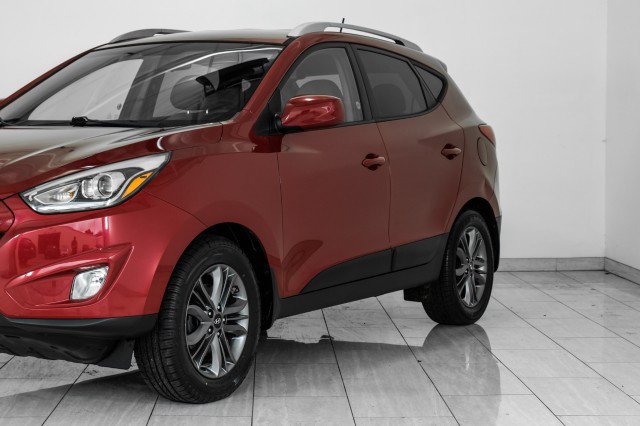 Used 2015 Hyundai Tucson SE AWD/4WD image 54
