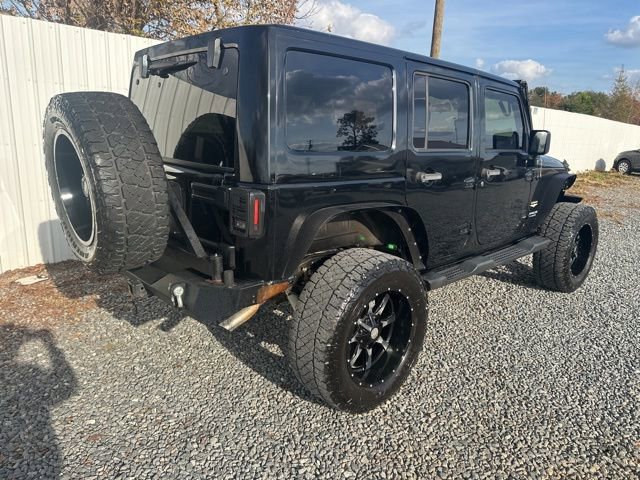 Used 2012 Jeep Wrangler Unlimited Sahara w/ Connectivity Group image 5
