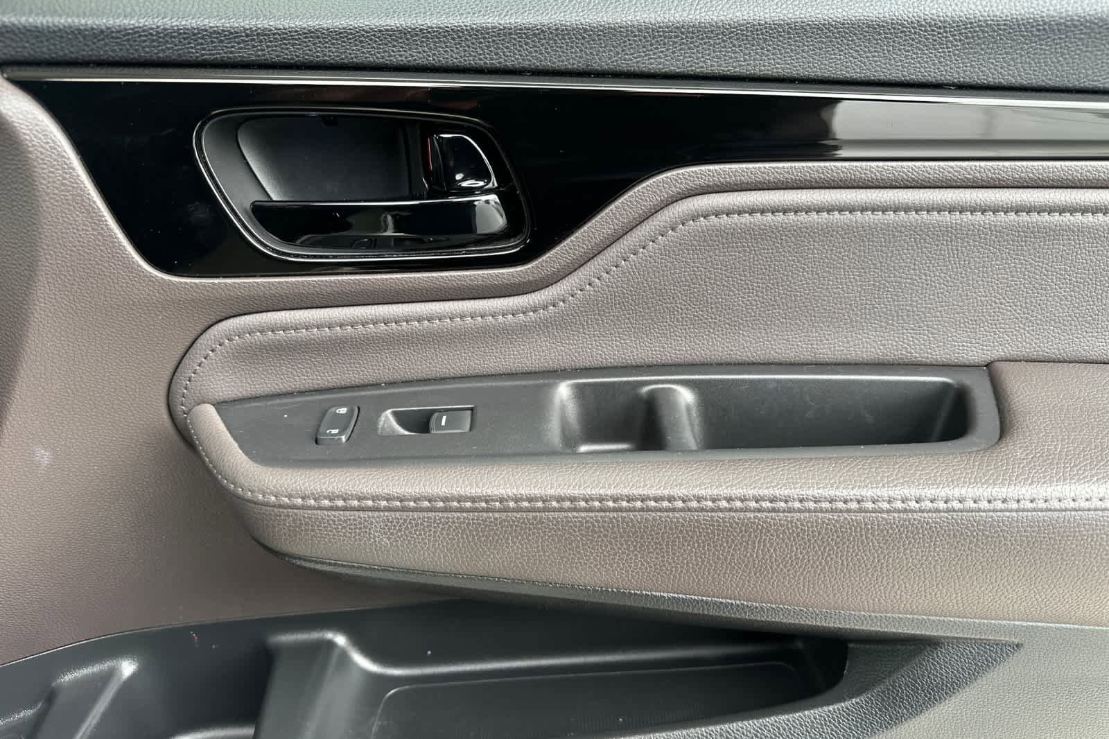 Used 2018 Honda Odyssey Elite image 20