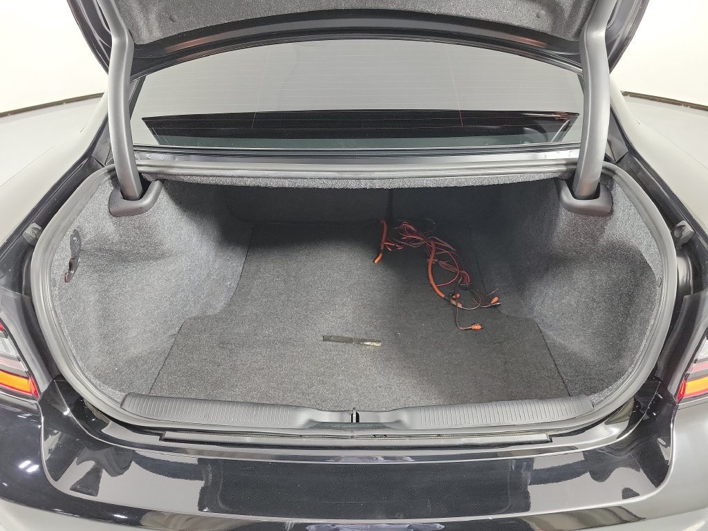 Used 2022 Dodge Charger Scat Pack w/ Driver Convenience Group RWD image 9