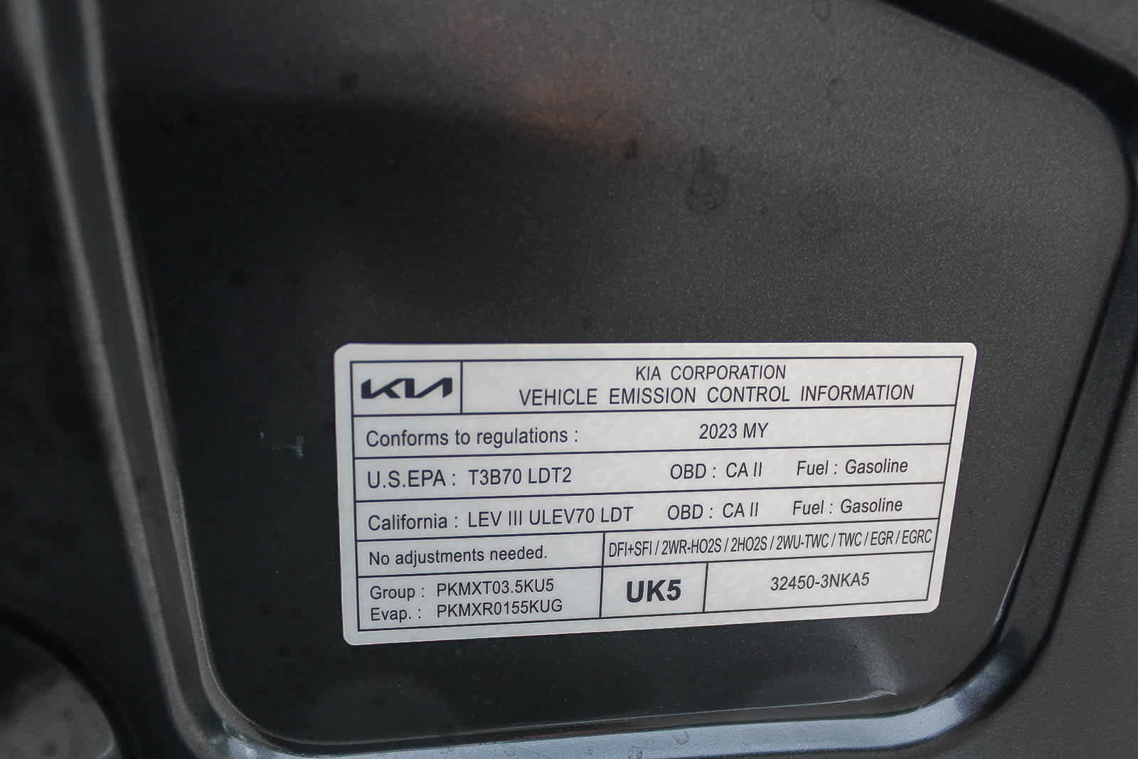 Used 2023 Kia Carnival LX FWD image 28