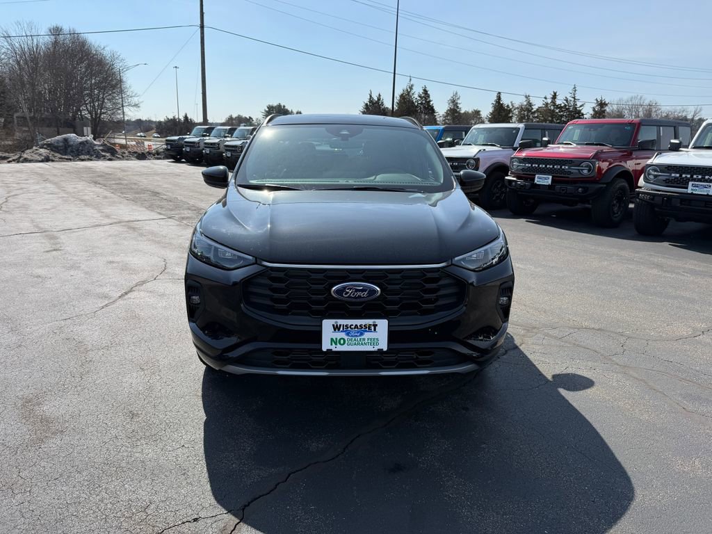 New 2025 Ford Escape ST-Line Elite w/ Class II Trailer Tow Package AWD/4WD image 8