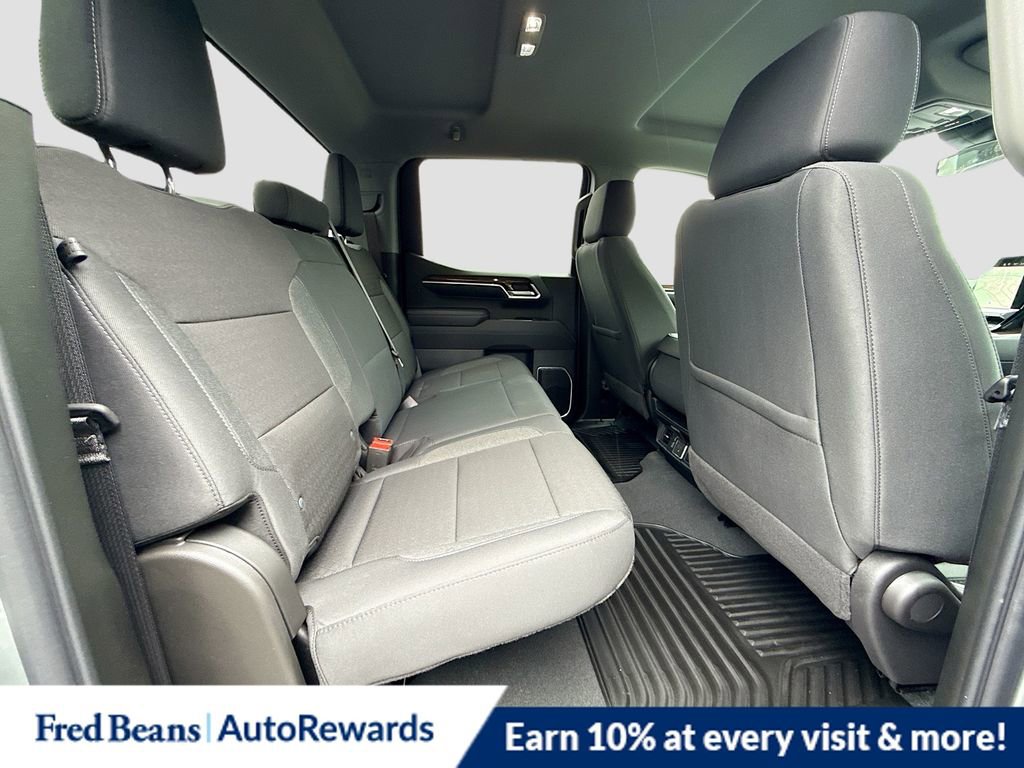 New 2026 GMC Sierra 1500 SLE image 27