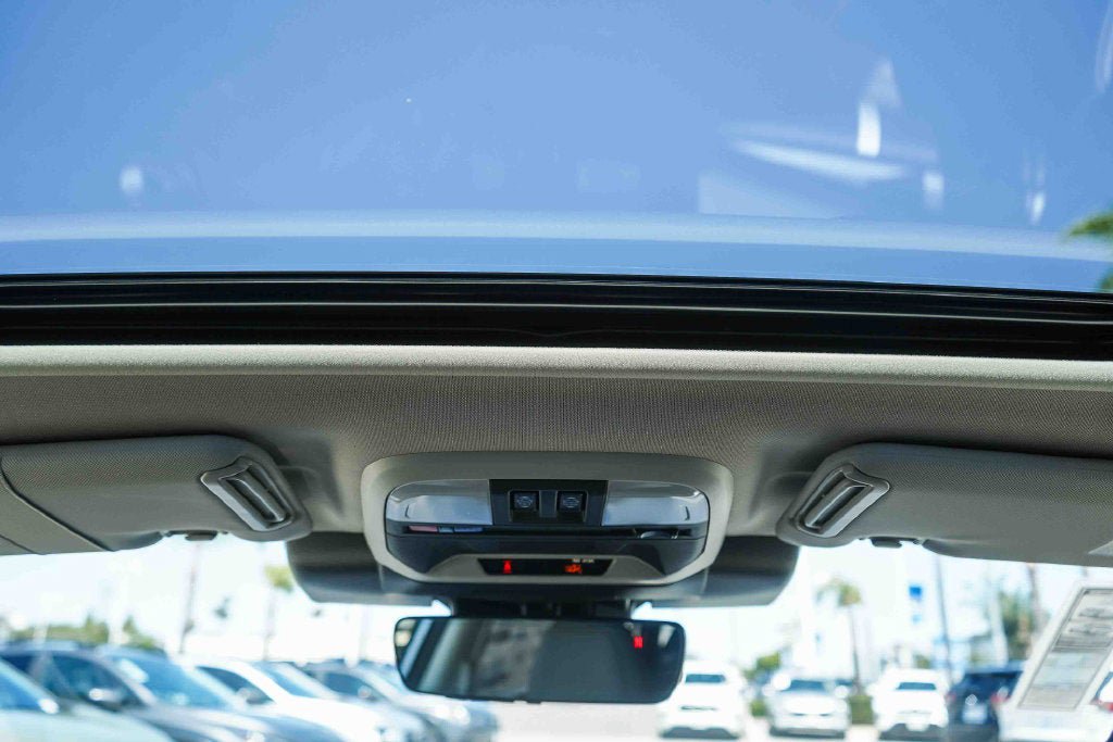 New 2026 Subaru Crosstrek 2.5i Limited AWD/4WD image 17