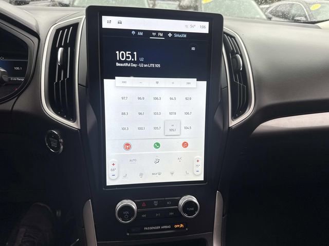 Used 2023 Ford Edge SEL image 23