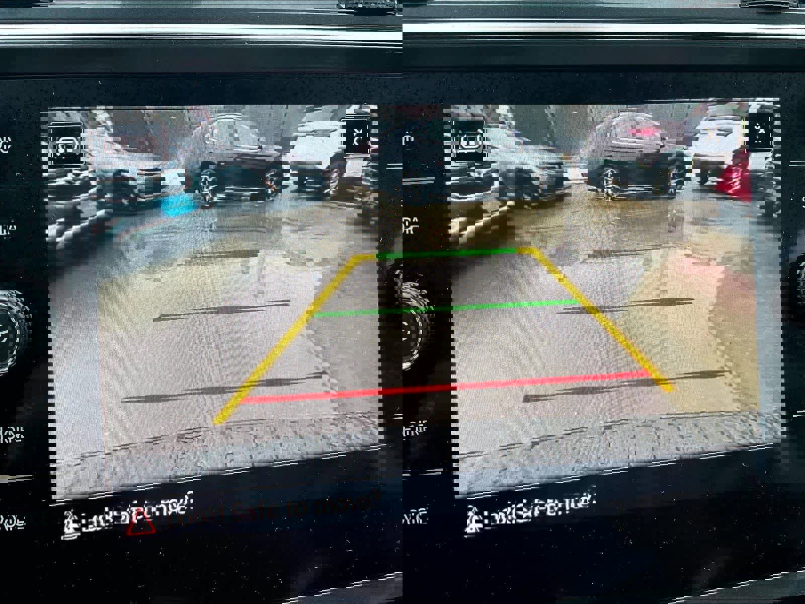 Used 2022 Volkswagen Tiguan SE R-Line image 20