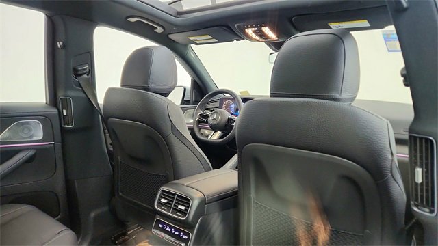 Used 2024 Mercedes-Benz GLS 450 4MATIC image 26