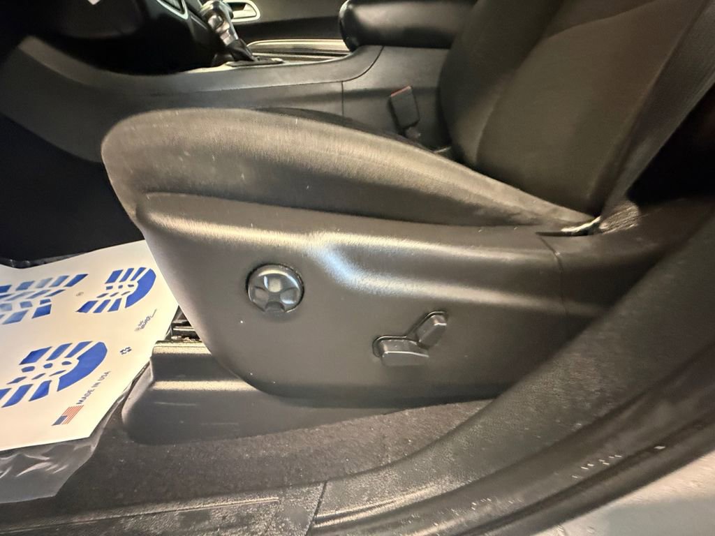 Certified 2020 Dodge Durango SXT image 13