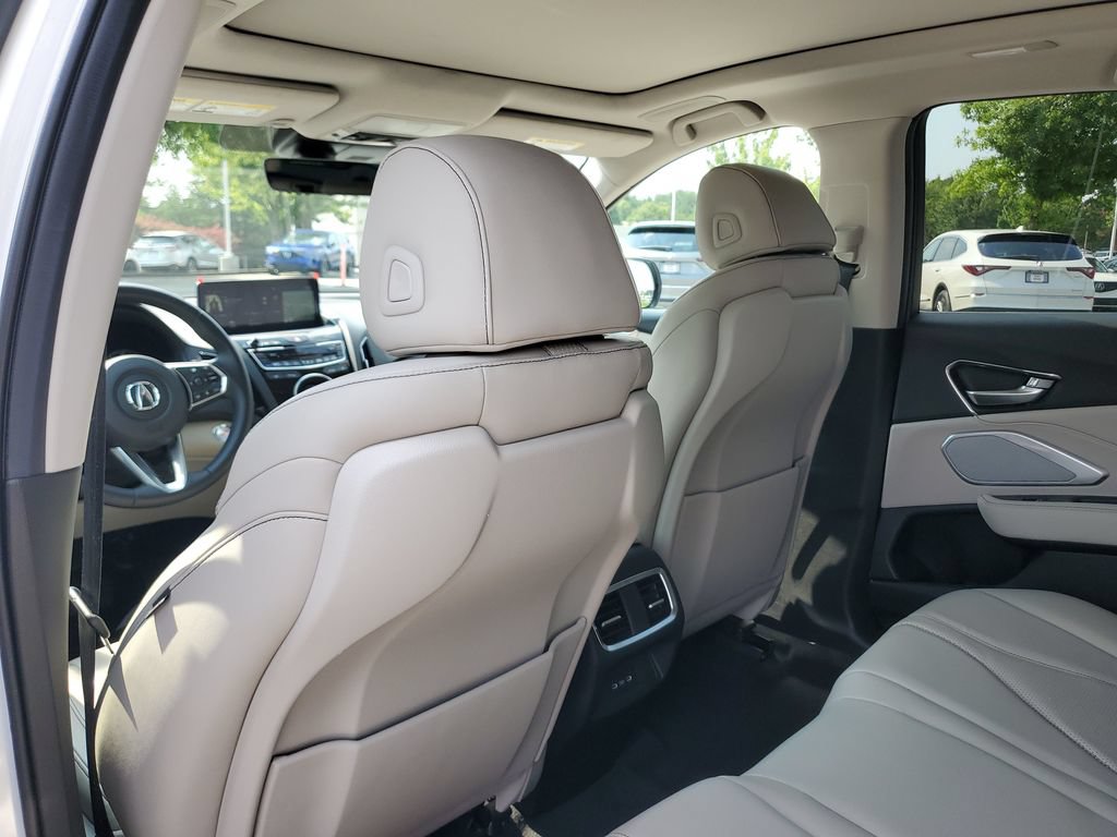 Certified 2026 Acura RDX w/ Technology Package AWD/4WD image 12