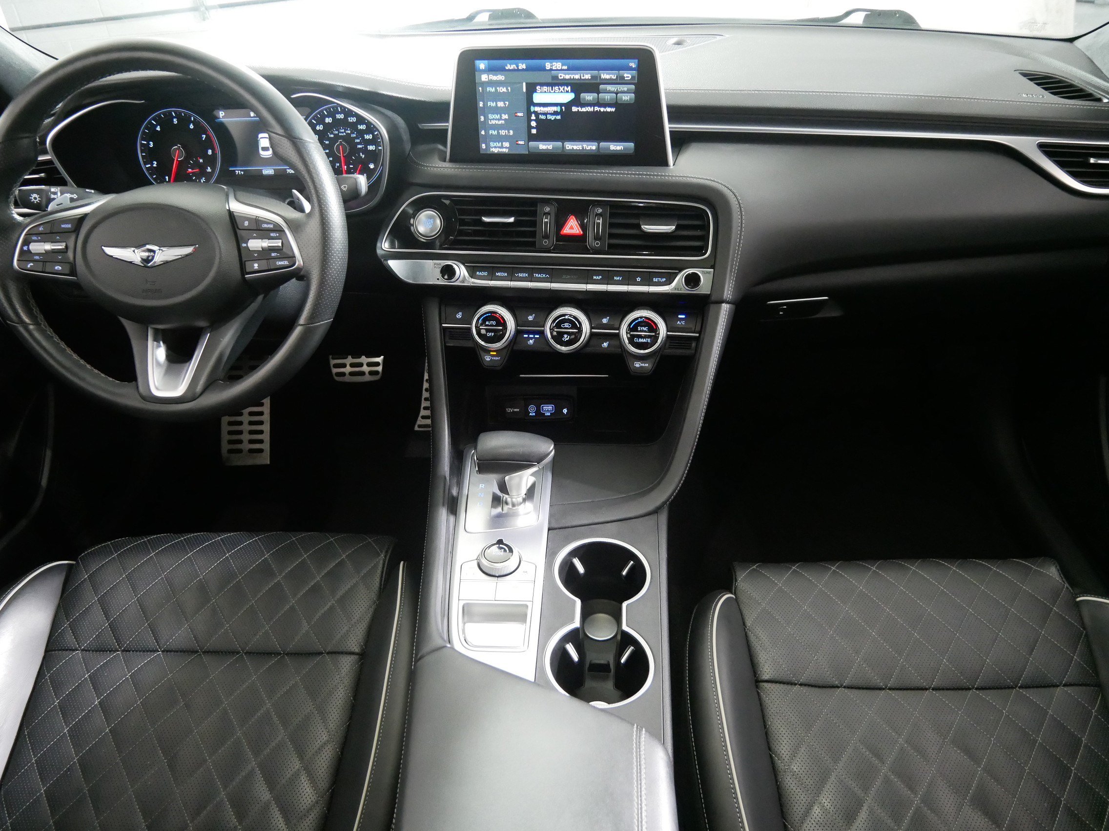Used 2021 Genesis G70 3.3T w/ Sport Package AWD/4WD image 10