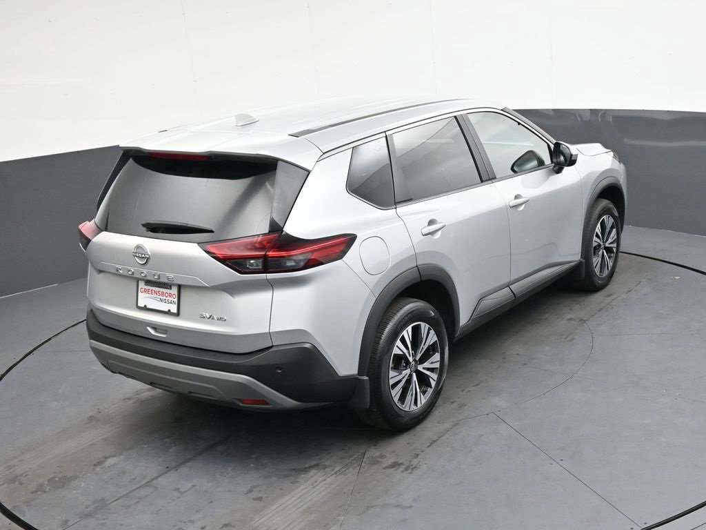Used 2023 Nissan Rogue SV image 27