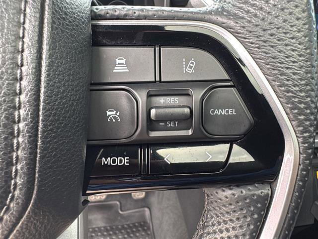 Used 2024 Toyota Tundra Platinum AWD/4WD image 20