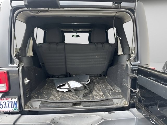 Used 2016 Jeep Wrangler Unlimited Sport w/ Quick Order Package 24S AWD/4WD image 11
