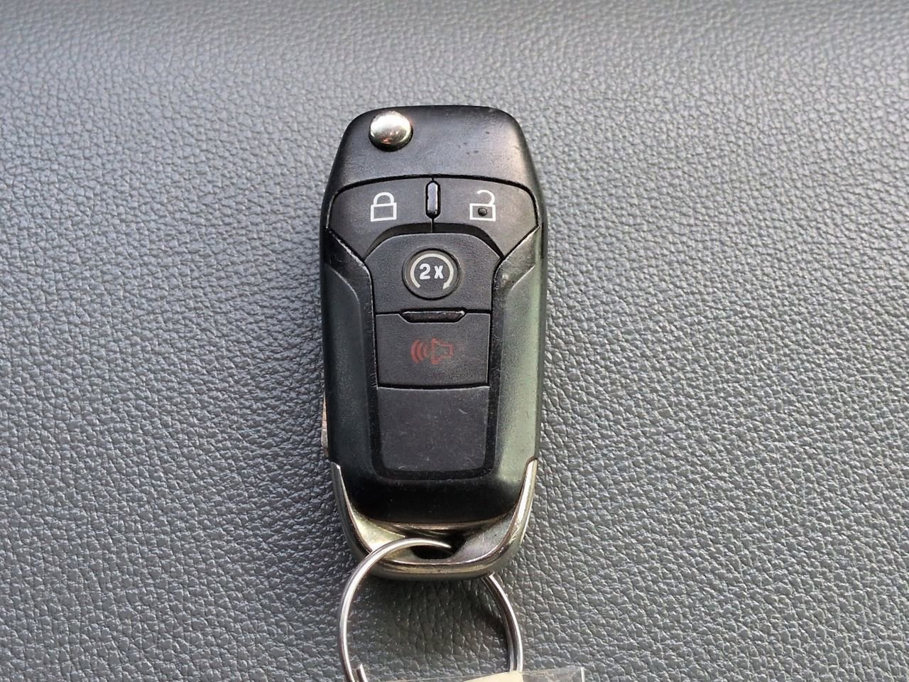 Used 2023 Ford F550 4x4 Regular Cab Super Duty image 26