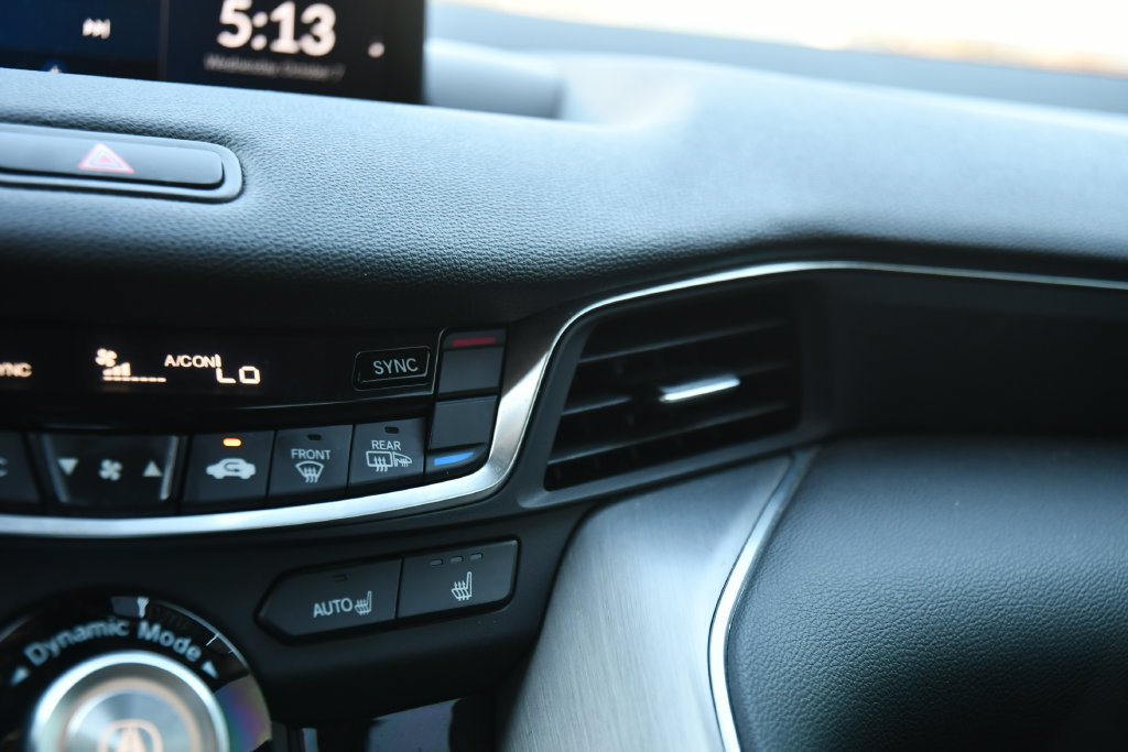 Used 2023 Acura TLX FWD image 18