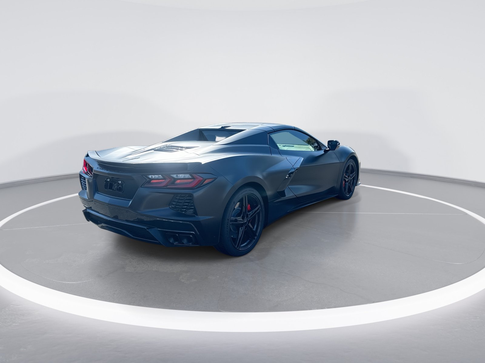 Used 2025 Chevrolet Corvette Stingray Premium Conv w/ Z51 Performance Package RWD image 9