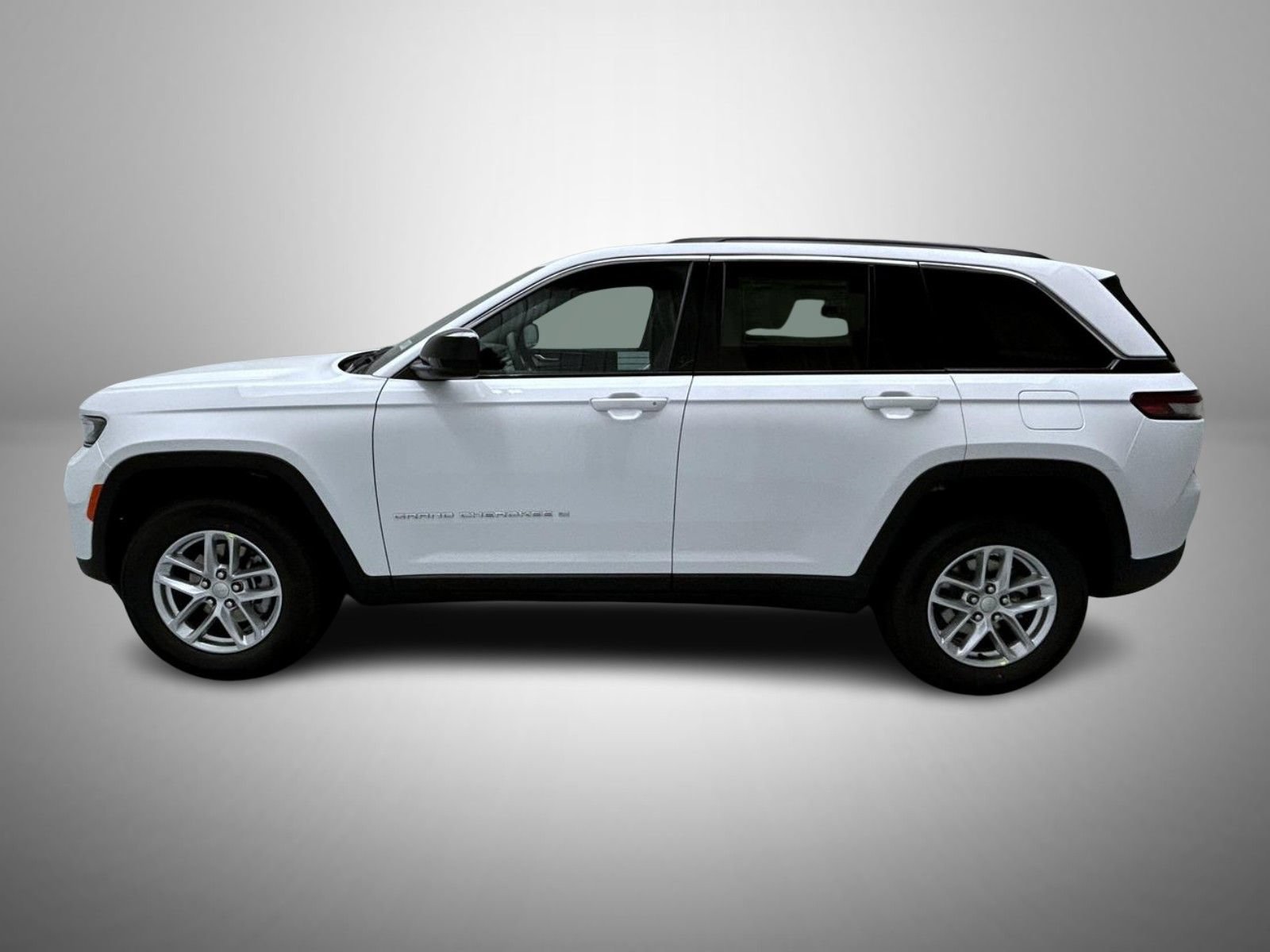 New 2026 Jeep Grand Cherokee Laredo X AWD/4WD image 8