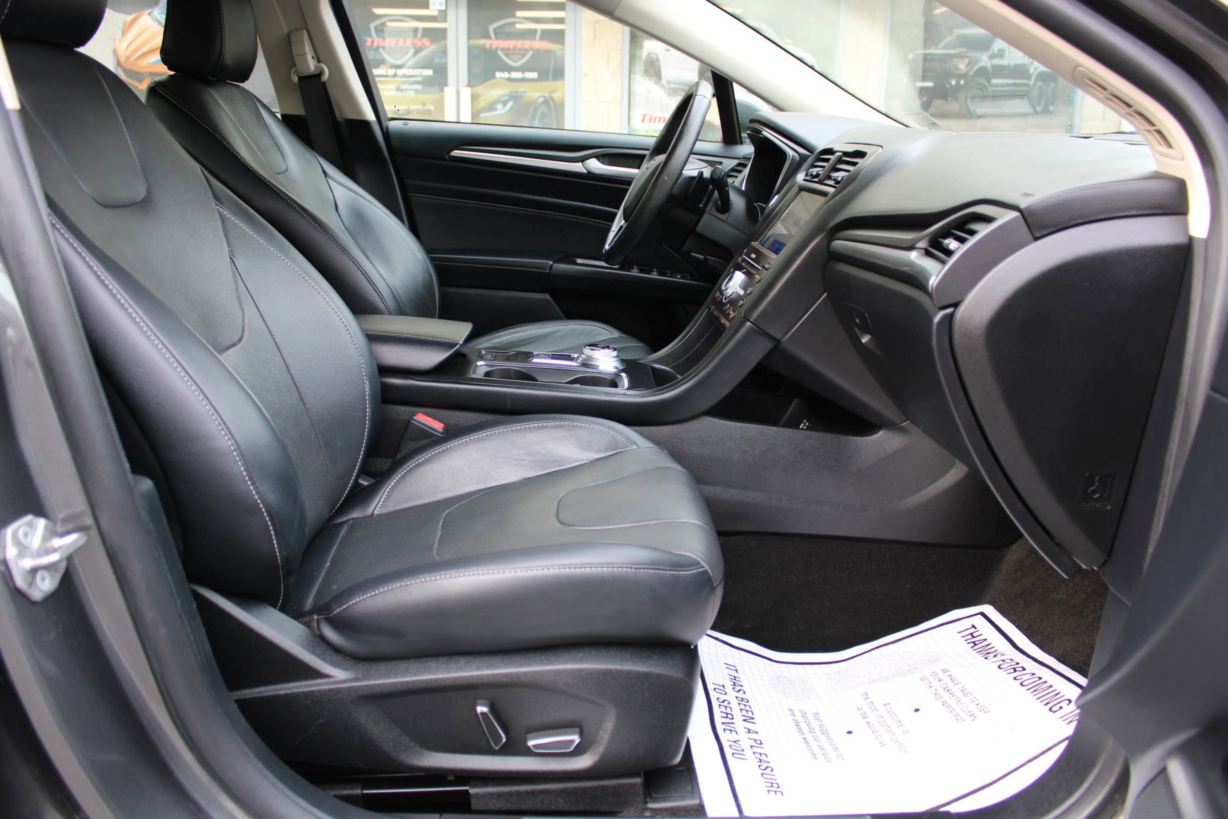 Used 2020 Ford Fusion Titanium image 7