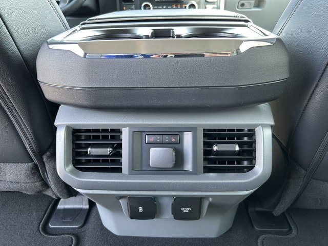 New 2025 Ford F150 Lariat w/ Equipment Group 502A High image 32