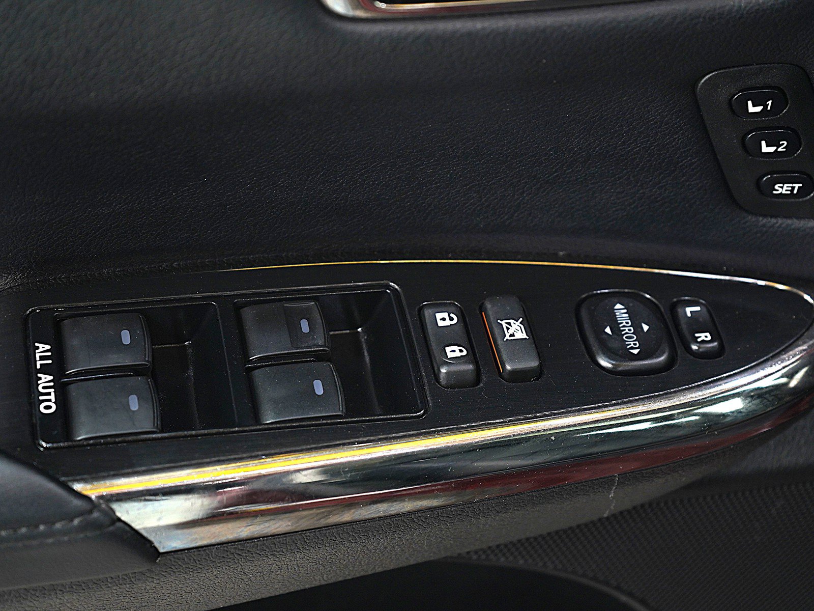 Used 2016 Toyota Avalon XLE Premium FWD image 21