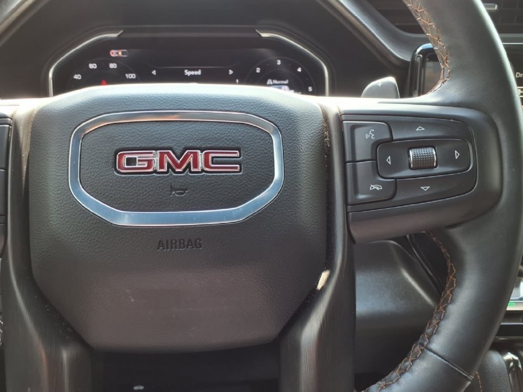 Used 2025 GMC Sierra 1500 AT4 w/ AT4 Premium Package AWD/4WD image 26
