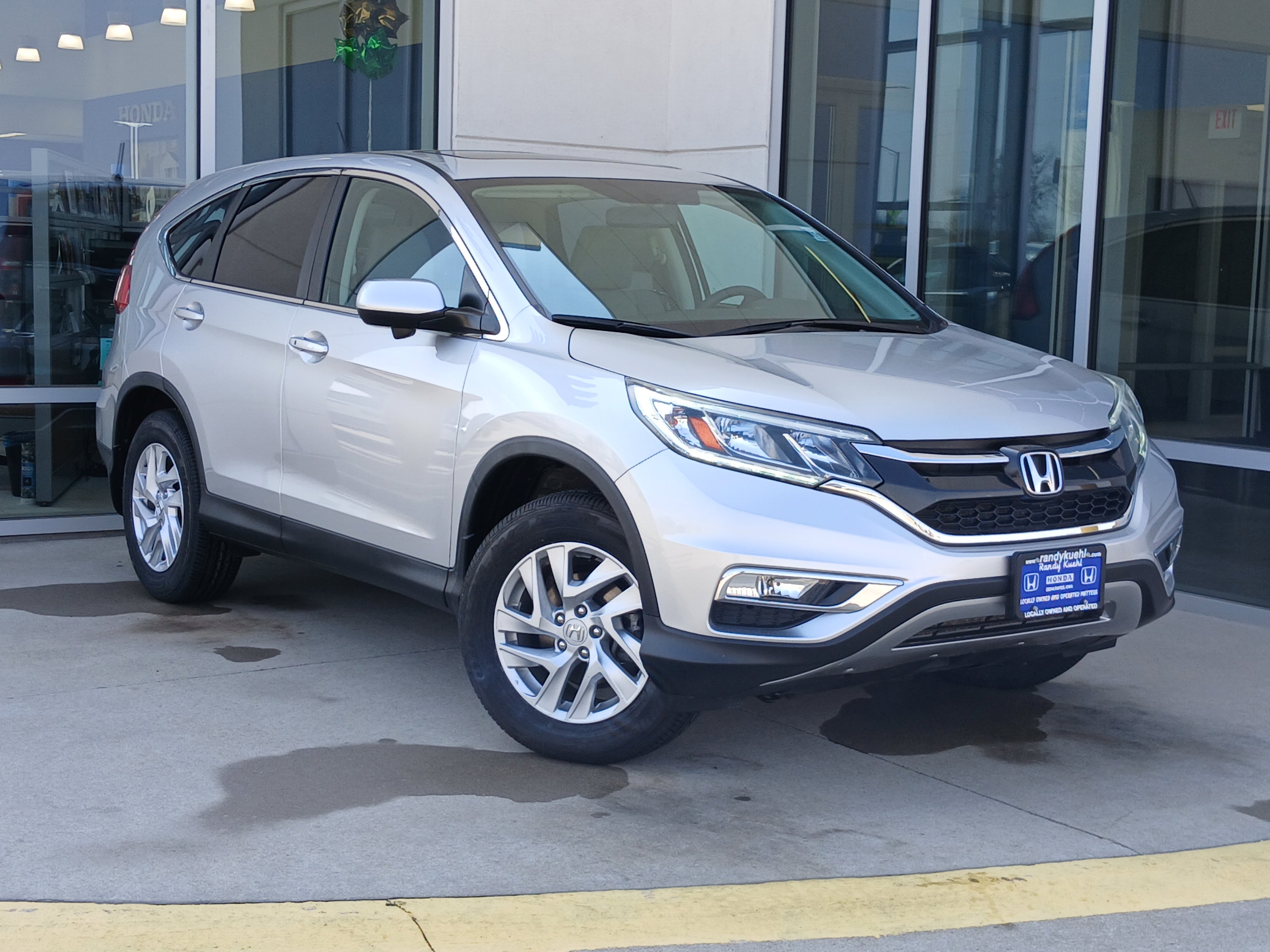 Used 2016 Honda CR-V EX image 2