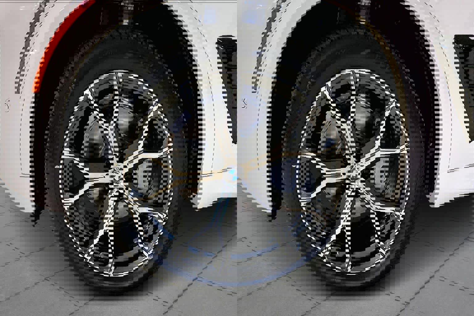 New 2026 BMW X5 xDrive40i w/ M Sport Package image 11