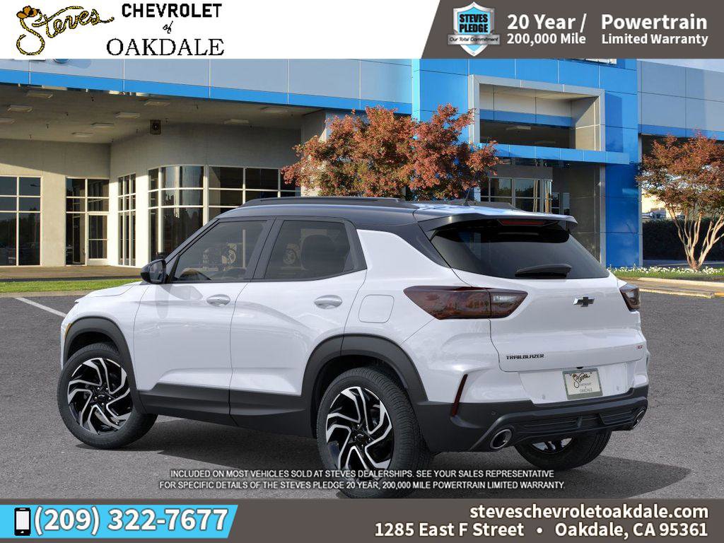 New 2026 Chevrolet TrailBlazer RS w/ Convenience Package FWD image 3