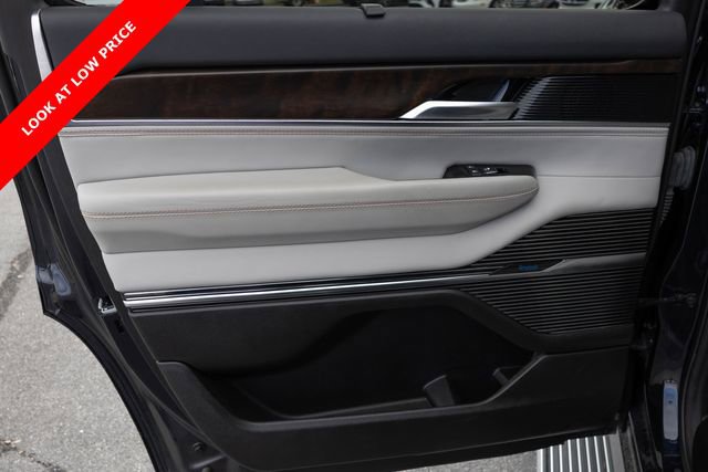 Used 2024 Jeep Grand Wagoneer Series I w/ Convenience Group III image 15