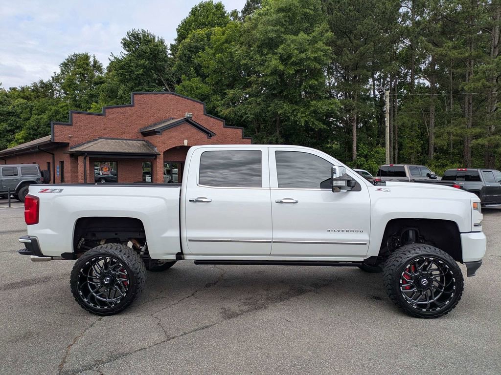 Used 2016 Chevrolet Silverado 1500 LTZ Z71 w/ LTZ Plus Package AWD/4WD image 3