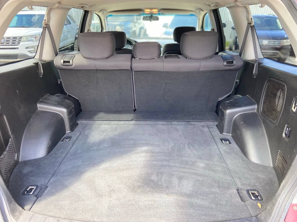 Used 2004 Mitsubishi Endeavor XLS AWD/4WD image 25