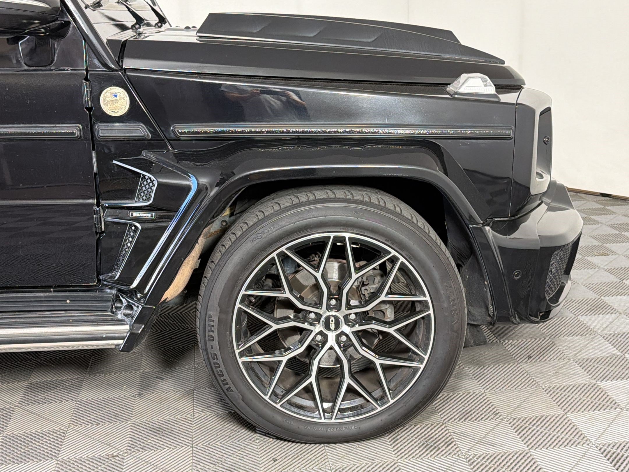 Used 2005 Mercedes-Benz G 55 AMG 4MATIC image 12