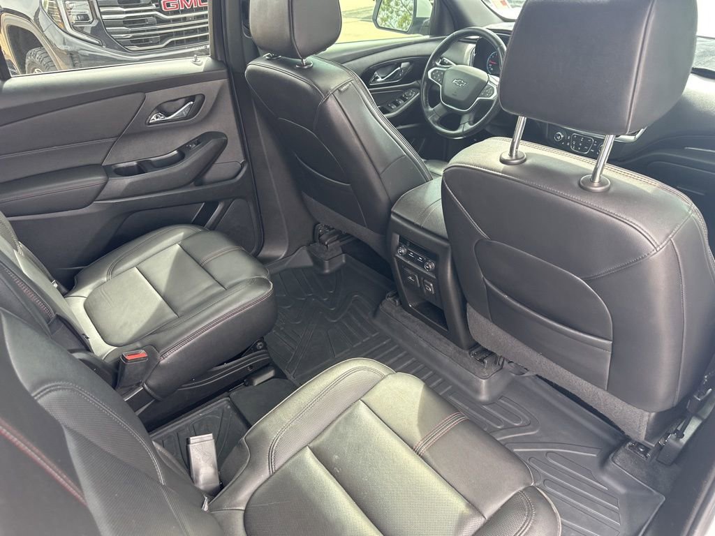 Used 2022 Chevrolet Traverse RS image 24
