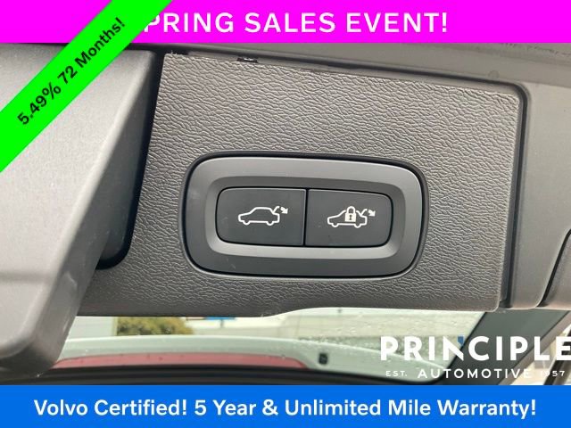 Certified 2025 Volvo XC60 B5 Core image 28