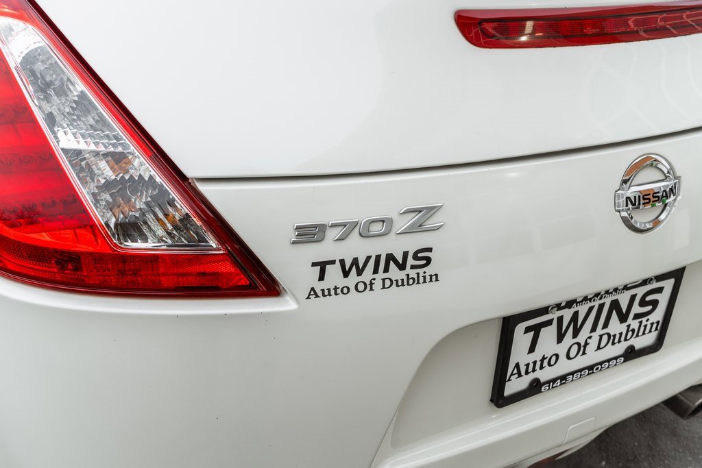 Used 2016 Nissan 370Z Touring image 34